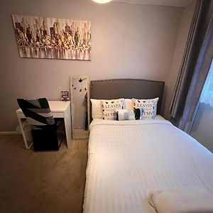 Camera con letto king size